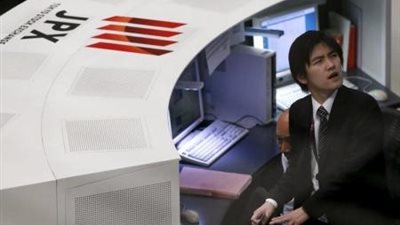 نيكي يرتفع مع نزول الين والأنظار على محادثات مجموعة السبع