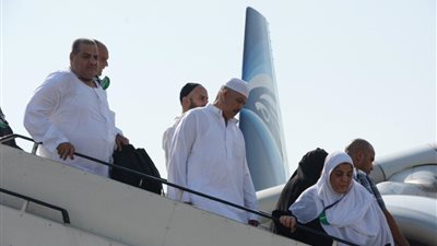 الرئيس التنفيذى لبعثة الحج : عودة 2505 من حجاج القرعة للقاهرة