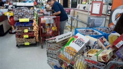 استقرار أسعار المستهلكين فى أمريكا .. والتضخم الأساسى يرتفع خلال نوفمبر