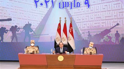 السيسى يوجه التحية لرجال القوات المسلحة المرابطين على كل شبر في مصر
