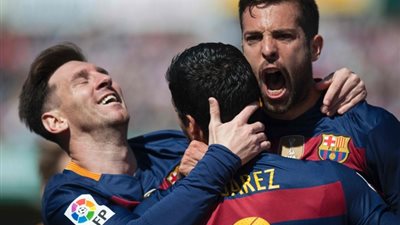 برشلونة يمدد عقده مع 