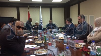 بدء فعاليات لقاء 