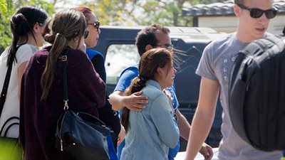 أهالي ضحايا الطائرة المنكوبة يعربون عن استيائهم من وسائل الإعلام‏