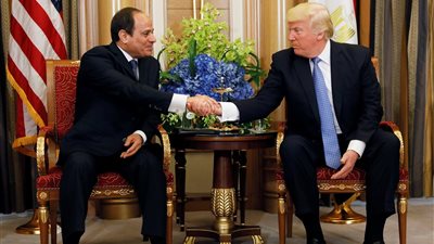 ترامب: السيسي قام بعمل هائل في ظروف صعبة.. وسأزور مصر قريبا (صور)