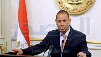 رئيس البورصة يطالب وزيرة الاستثمار بالإسراع في برنامج الإطروحات