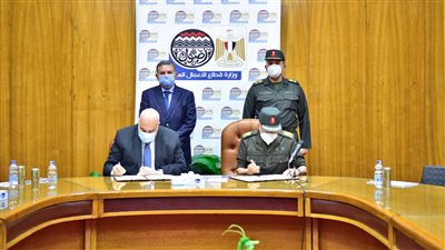 بتكلفة 2.4 مليار جنيه.. توقيع عقود إنشاء مصانع مصر للغزل والنسيج