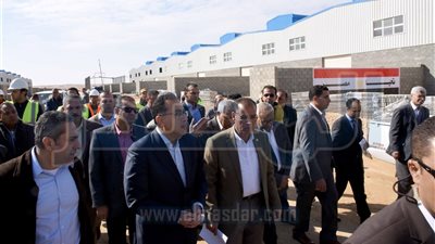 مدبولي يتفقد 