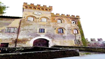 قلاع ومنازل إيطالية أثرية بالمجان.. بشرط