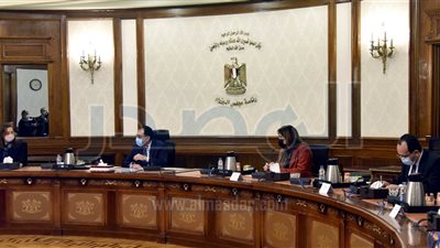 رئيس الوزراء يستعرض الاستثمارات المخصصة لمبادرة «حياة كريمة»