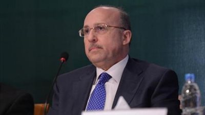 وزير الصحة الصحة السابق يقرر حظر استيراد المواد الناتجة عن نشاط المنشآت الصحية
