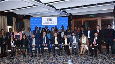 «التجاري الدولي» يحتفل بتخريج 19 محلل إئتمان معتمد من دولتي كينيا وأوغندا