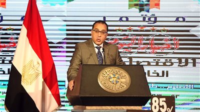 رئيس الوزراء: نستهدف زيادة معدل النمو الصناعى إلى 10,7% بحلول 2022