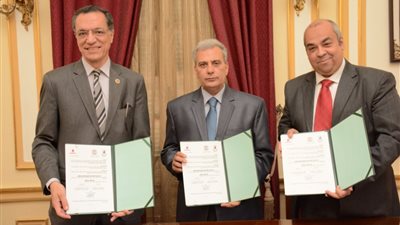 تعاون بين فودافون مصر وجامعة القاهرة لتوفير خدمات الـ 