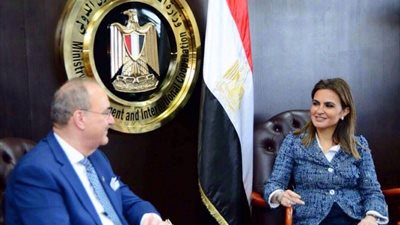 السفير العراقي: مستثمرون في بغداد يتطلعون لزيادة استثماراتهم بمصر