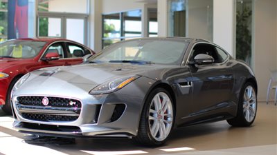 طلب خارجي قوي يدعم إنتاج السيارات في بريطانيا في أبريل