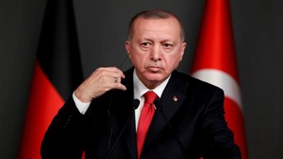 بعد رفع أسعار الفائدة.. أردوغان يقيل محافظ البنك المركزي التركي