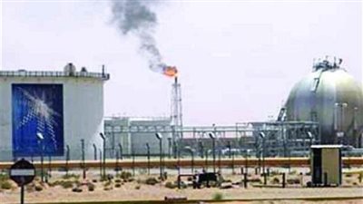 السعودية تتصدر موردي النفط الخام للصين في نوفمبر