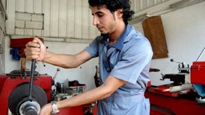 وزير الصناعة والتجارة يصدر قائمة بـ13 شركة منتجة استوفت قواعد الفحص الظاهري 