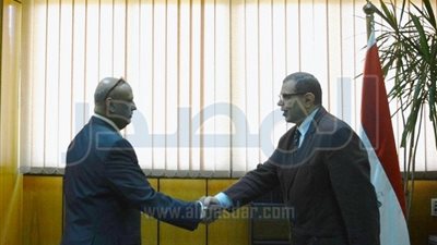 طنطاوي يؤدي اليمين القانونية مديرا للقوى العاملة بالجيزة