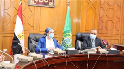 وزيرة البيئة تتابع مستجدات منظومة المخلفات في الإسماعيلية