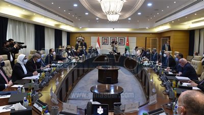 مدبولي والخصاونة يترأسان اجتماعات اللجنة المصرية الأردنية في عمان
