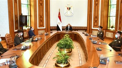 السيسي يستعرض الموقف الإنشائي لمشروعات العاصمة الإدارية الجديدة