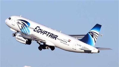 الحكومة تنفي تسريح العاملين بـ «مصر للطيران» ترشيدا للنفقات