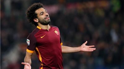 أنباء عن تعثر انتقال صلاح إلى ليفربول