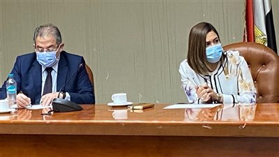 حسام صادق: الاستفادة من الخبرات اليابانية في التغطية الصحية الشاملة