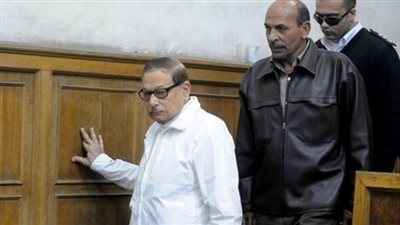 السجن 5 سنوات لصفوت الشريف ونجله إيهاب و10 لابنه أشرف