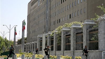 ارتفاع حصيلة هجومي طهران إلى 12 قتيلاً و42 جريحا