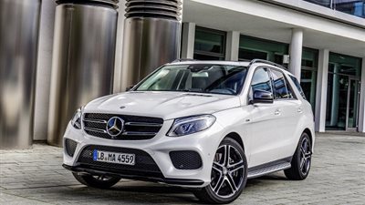 مرسيدس تطلق سيارتها 