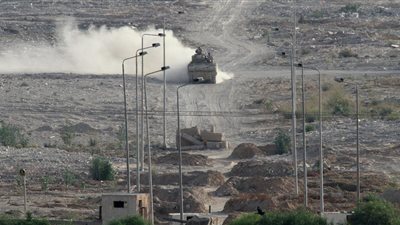 مقتل شرطيين وإصابة 3 مجندين في انفجار عبوة ناسفة بشمال سيناء