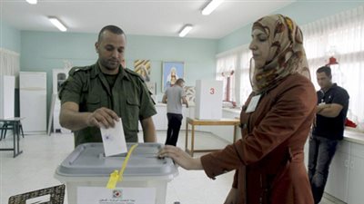 غرفة عمليات 