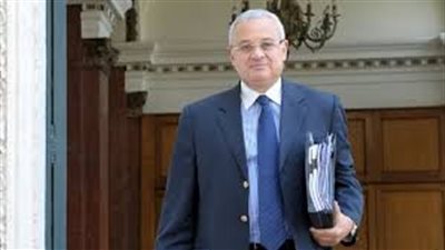 زعزوع يغادر إلى الأقصر لاستقبال أول طائرة مباشرة  قادمة من أمستردام