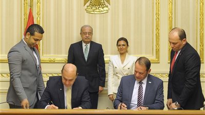 سحر نصر تعلن توقيع منحة ألمانية خلال زيارة السيسي لبرلين 