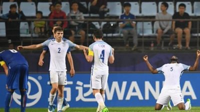 إنجلترا تهزم فنزويلا وتتوج بكأس العالم للشباب