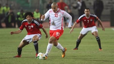 التعادل السلبى يخيم على الشوط الأول بين مصر وتونس (فيديو)