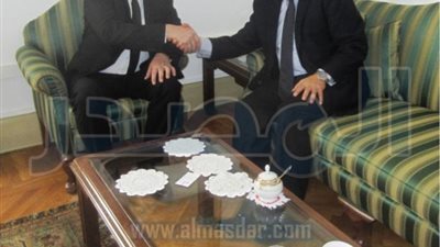 وزير السياحة يبحث مع السفير البولندى رفع حظر السفر إلى مصر