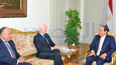 السيسي يبحث مع مبعوث الأمم المتحدة سبل التوصل لتسوية سياسية للأزمة السورية