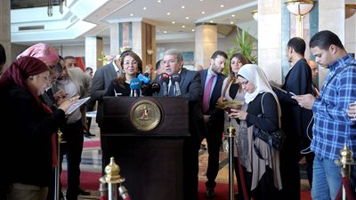 وزير المالية يشارك في اجتماع البنك الآسيوي للاستثمار بالبنية التحتية