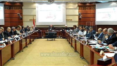 الحكومة توافق على مشروع قرار جمهوري بإنشاء محطة كهرباء بكوم أمبو