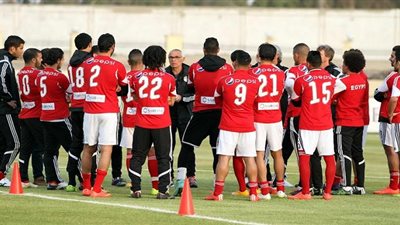 منتخب الفراعنة يسافر على 