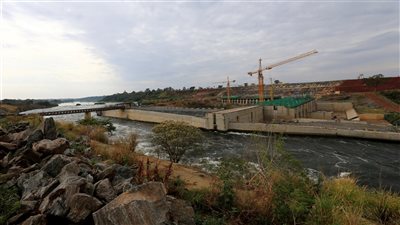 أوغندا توقع اتفاقا مع مصر لتبادل المعلومات العسكرية