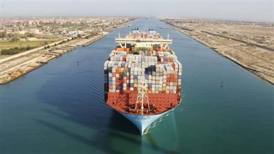 أسامة ربيع: تسجيل أعلى حمولة في تاريخ قناة السويس اليوم