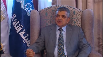 ردًا على تقارير غربية.. أسامة ربيع: لا نرى بديلا لقناة السويس