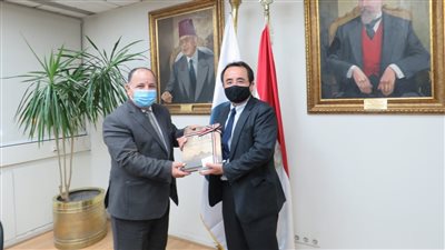 وزير المالية يدعو المستثمرين للاستفادة من الفرص التنموية الواعدة فى مصر