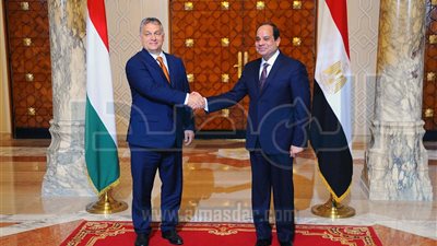 رئيس وزراء المجر يغادر القاهرة بعد زيارة استغرقت 3 أيام