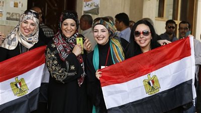 السيسي يستعرض أوضاع المصريين بالخارج وسبل ربطهم بالوطن