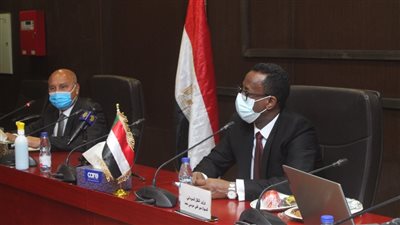 وزير النقل: توجيه واضح من السيسي بتلبية مطالب الأشقاء السودانيين